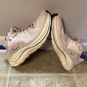 Hoka One One Clifton 10, mens 10.5